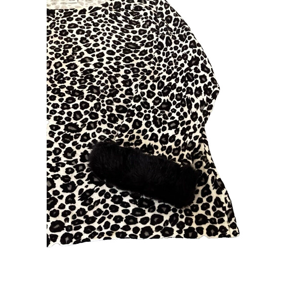 Norton Studio Womens Sweater Top Animal Print Faux Fur Cuffs Mob Wife SZ Large - Picture 4 of 9